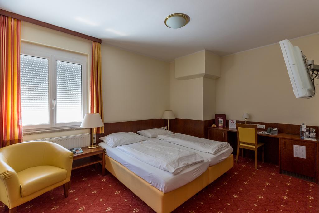 Der Kaiserhof Ried Рид  Экстерьер фото