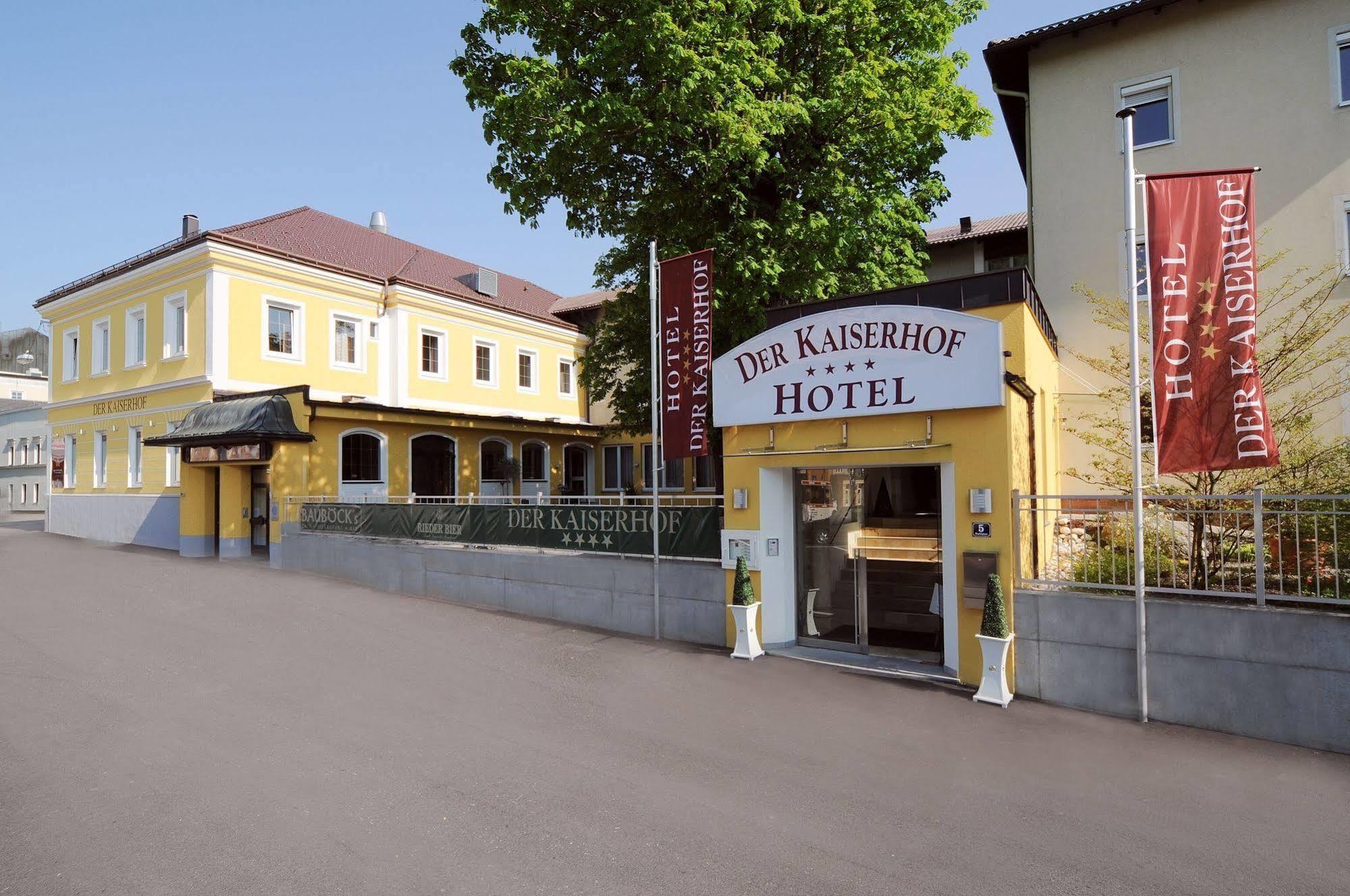 Der Kaiserhof Ried Рид  Экстерьер фото